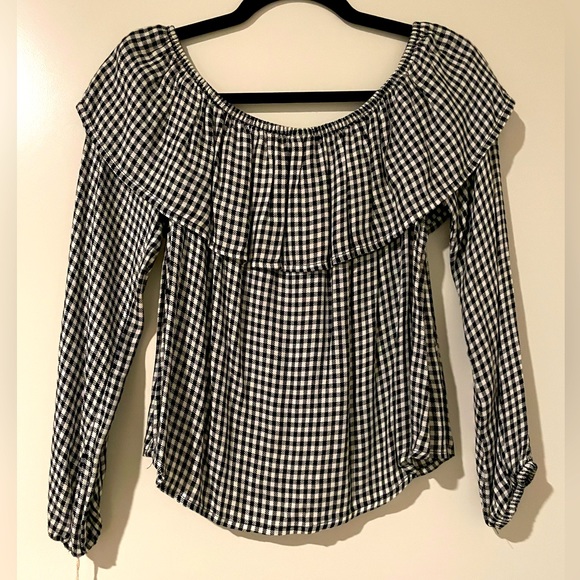NWT Off Shoulder Gingham Top - Picture 2 of 2